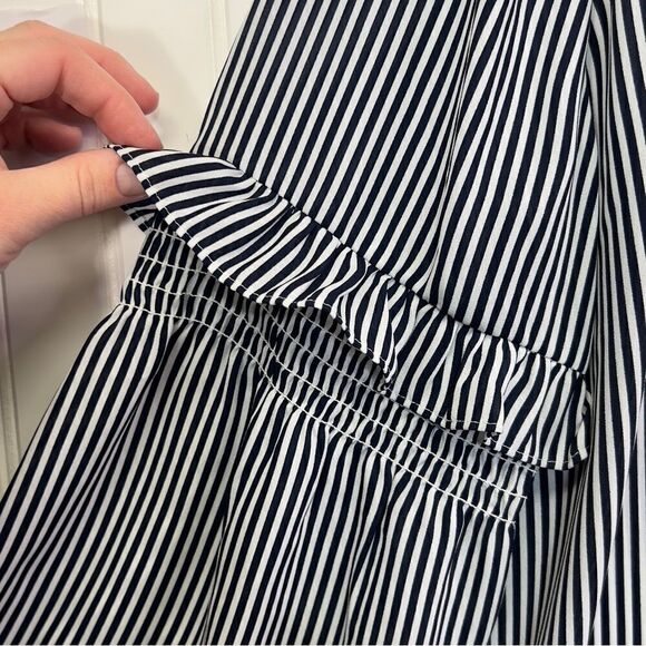 Ann Taylor LOFT Striped Ruffle Sleeve V-Neck Blouse Preppy Navy large - Picture 8 of 13